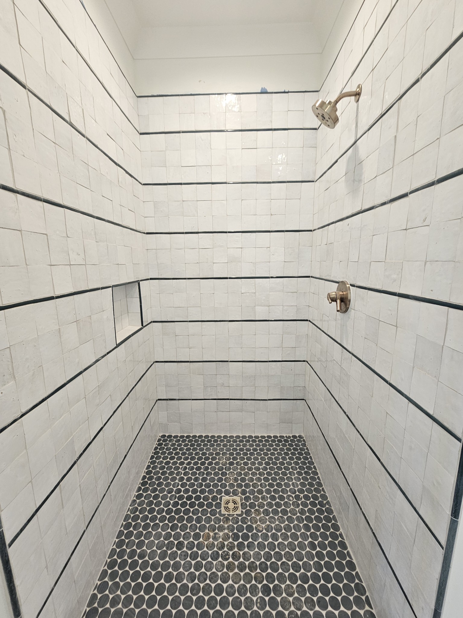 2962 Del Rio Pike Franklin, TN 37069 - Photo 51 of 69 a bathroom with a bathtub