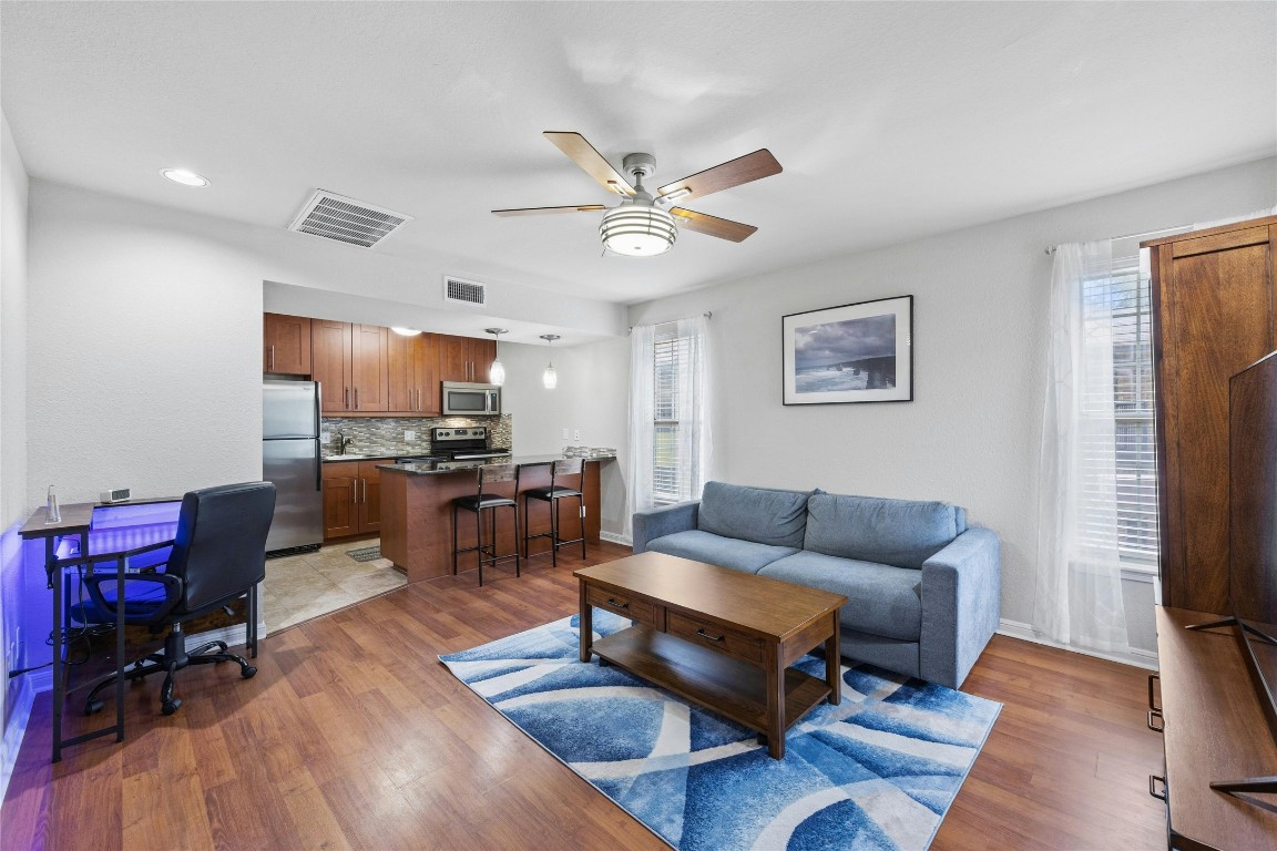 7685 Northcross Dr Unit 1129  