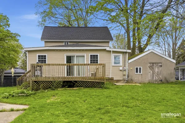 $185,000 | 1323 4th Avenue, Lake Odessa, MI 48849
