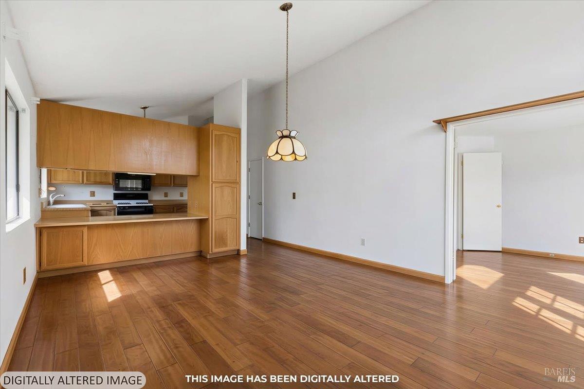 1698 Randon Way Santa Rosa, CA 95403 - Photo 18 of 68 Gallery Image 18