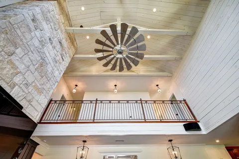 $1,395,000 | 148 Trail Master Circle, Driftwood, TX 78619