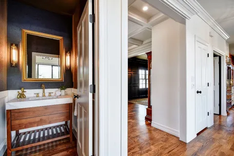 $1,395,000 | 148 Trail Master Circle, Driftwood, TX 78619