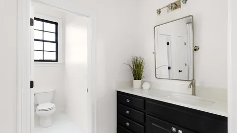 $1,395,000 | 148 Trail Master Circle, Driftwood, TX 78619