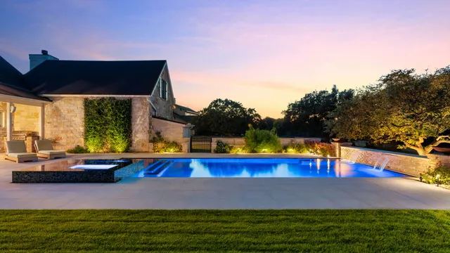 $1,395,000 | 148 Trail Master Circle, Driftwood, TX 78619