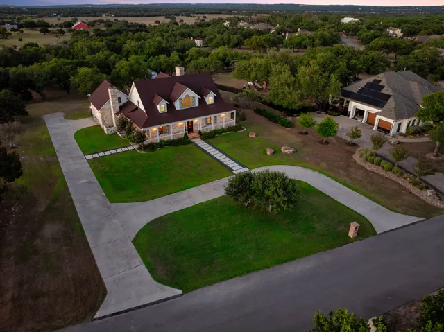 $1,395,000 | 148 Trail Master Circle, Driftwood, TX 78619