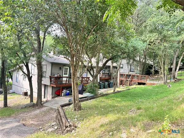 $1,750 | 901 Hillyer Street, San Marcos, TX 78666
