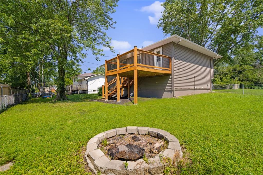 305 West South Street Spring Hill, KS 66083 - Photo 47 of 59