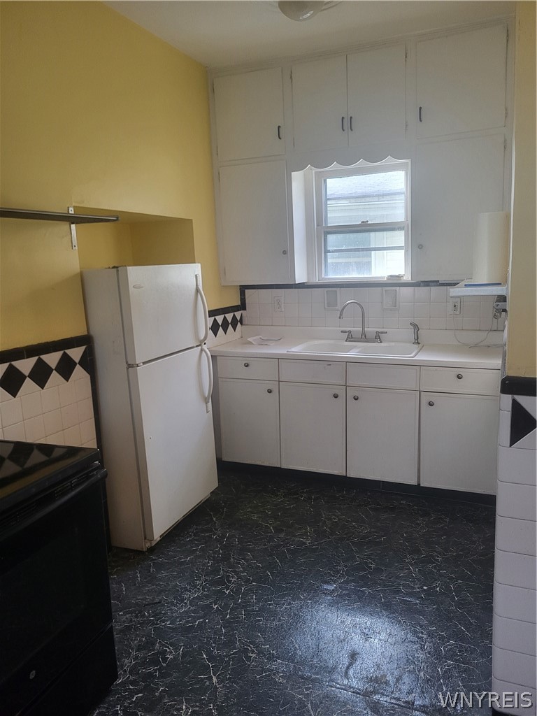 298 Normal Avenue Buffalo, NY 14213 - Photo 12 of 44
