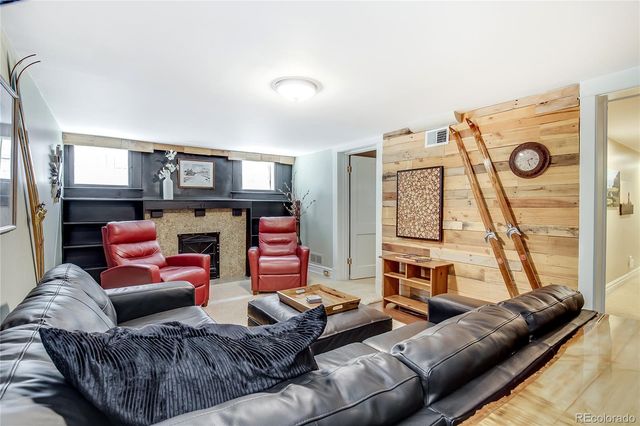 a view of a workspace with furniture