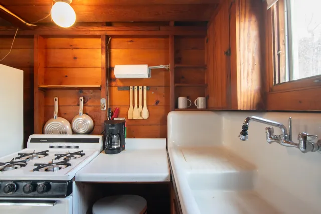 $135,000 | 241 Old Wharf Road, Unit 82, Dennis Port, MA 02639