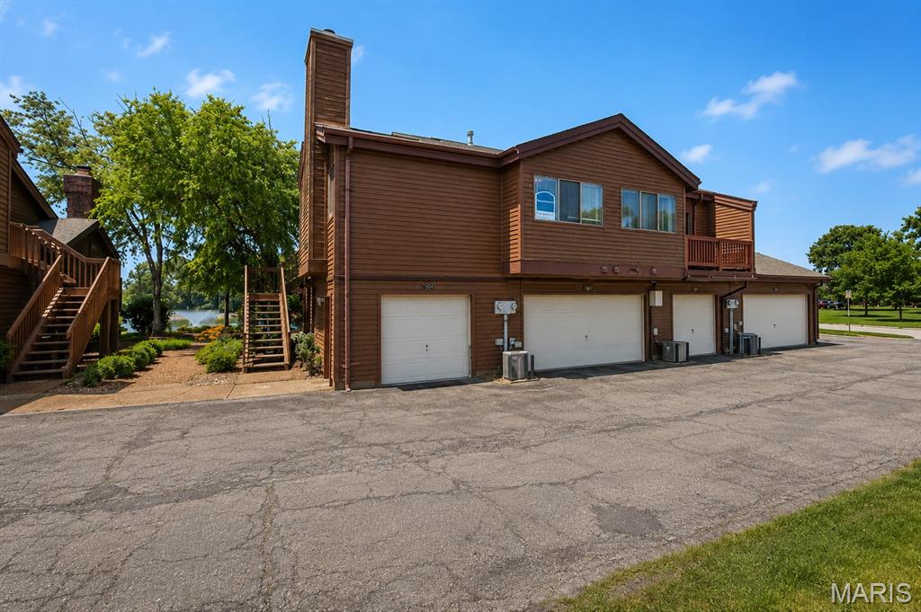 704 Hemingway Lane, Unit E Weldon Spring, MO 63304 - Photo 3 of 66
