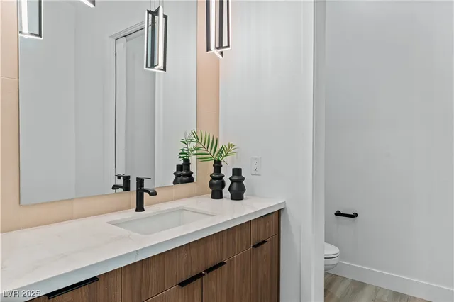 $1,444,808 | 328 Milan Street, Henderson, NV 89015