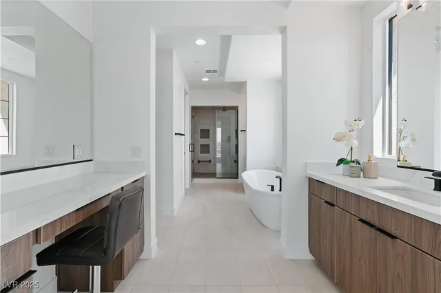 $1,444,808 | 328 Milan Street, Henderson, NV 89015