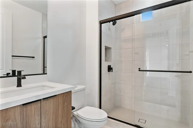 $1,444,808 | 328 Milan Street, Henderson, NV 89015