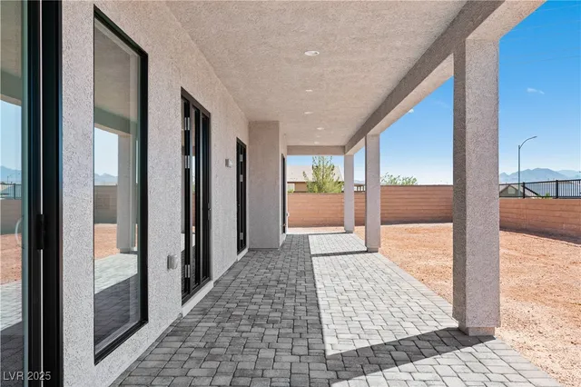 $1,444,808 | 328 Milan Street, Henderson, NV 89015