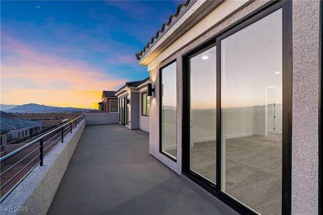 $1,444,808 | 328 Milan Street, Henderson, NV 89015