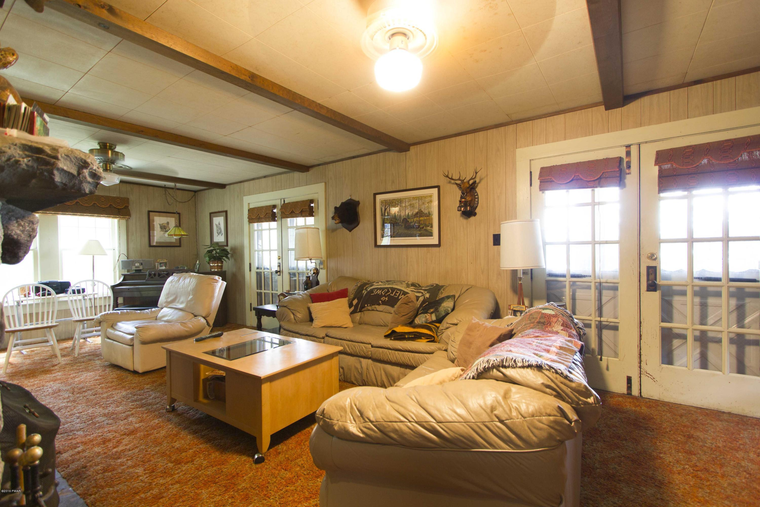 100 Harbor Landing Road Paupack, PA 18451 - Photo 10 of 27