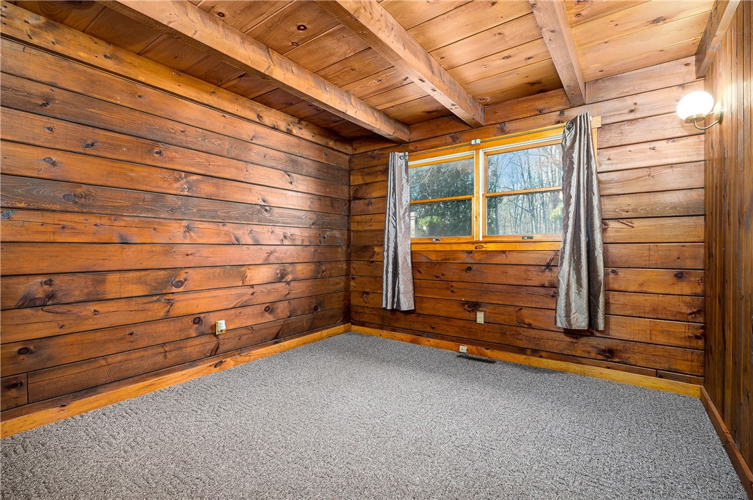 31 Foster Center Road Foster, RI 02825 - Photo 16 of 47