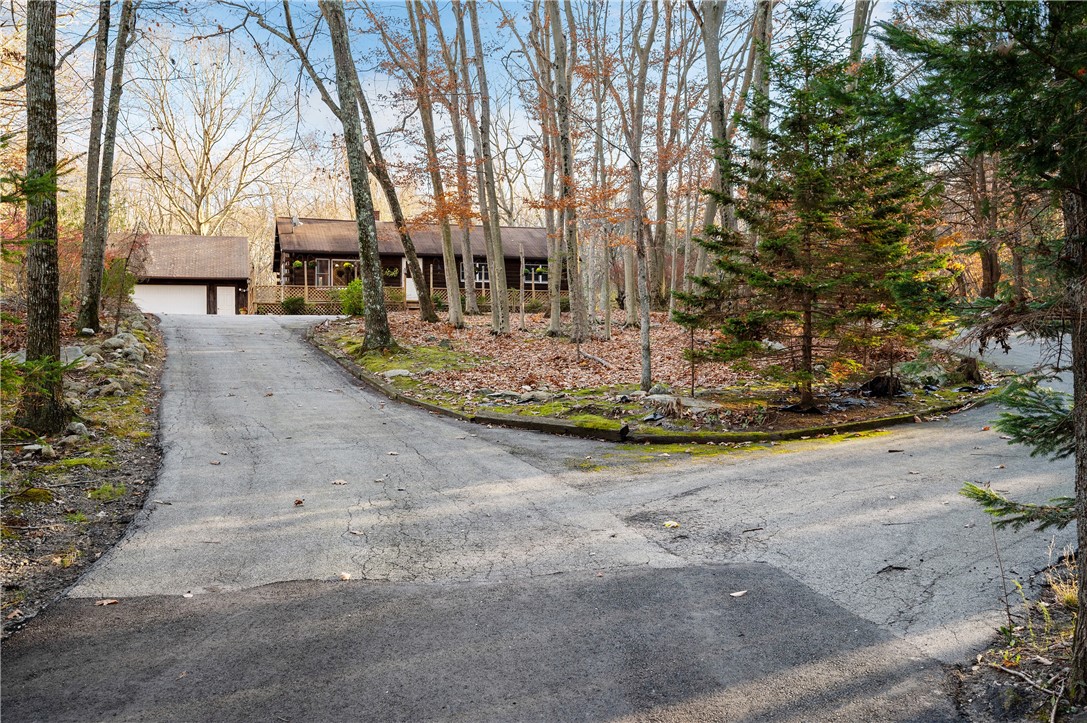 31 Foster Center Road Foster, RI 02825 - Photo 2 of 47