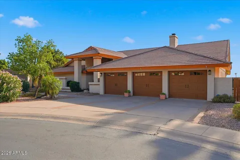 $1,025,000 | 15814 North 12th Street, Phoenix, AZ 85022