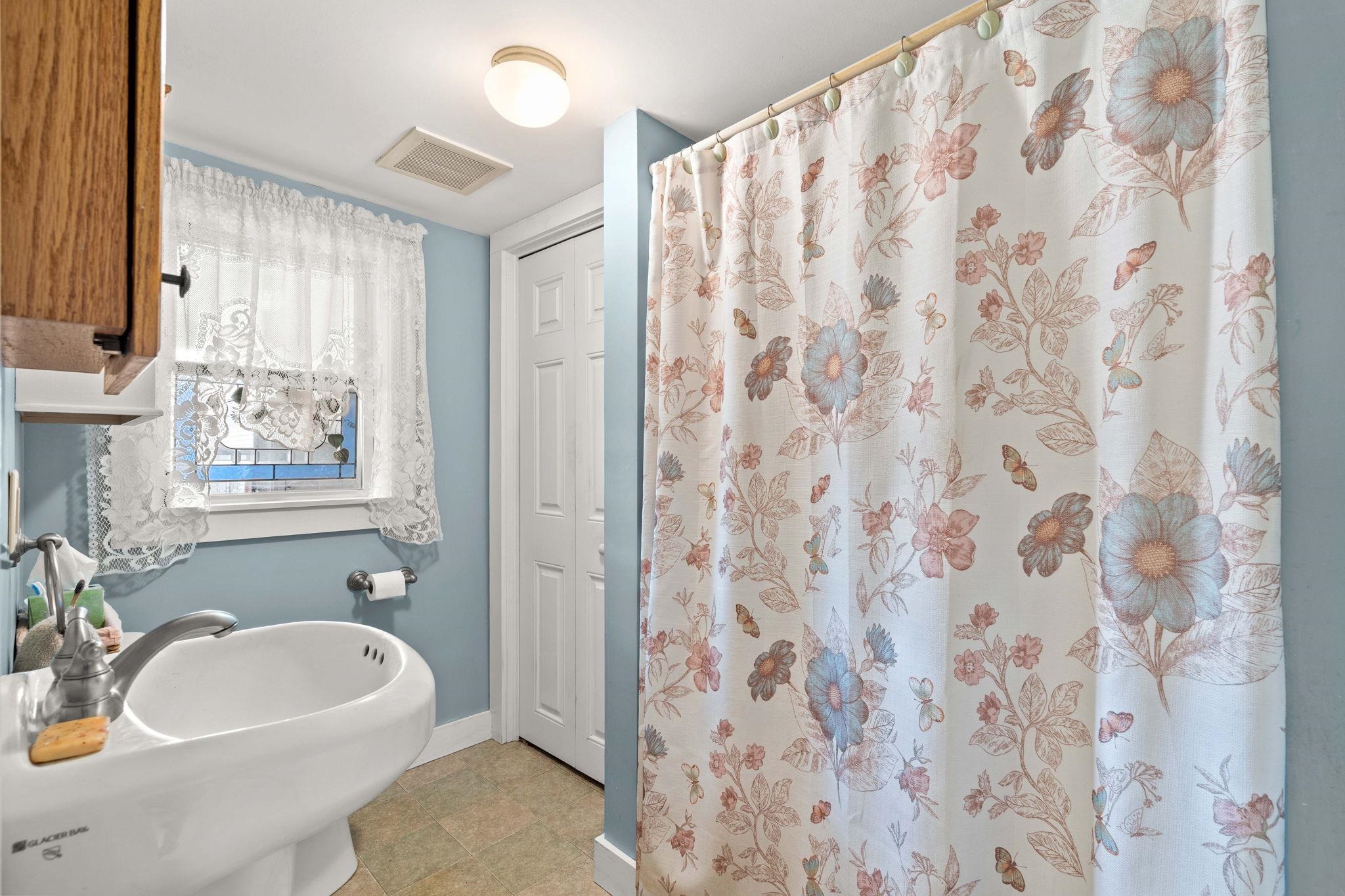 481 Boston Post Road Amherst, NH 03031 - Photo 19 of 60