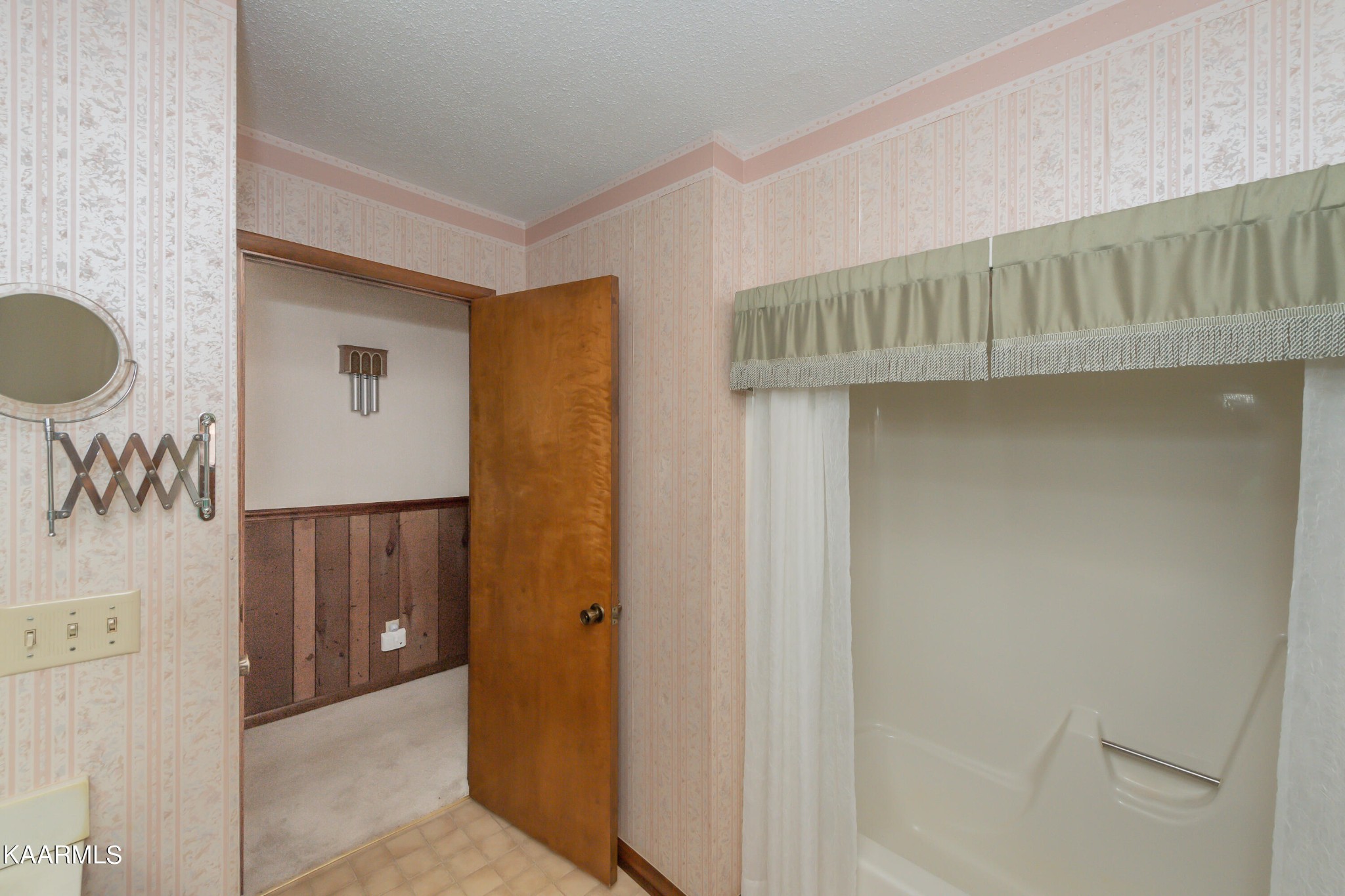 386 Back Valley Road Oliver Springs, TN 37840 - Photo 22 of 59 Gallery Image 22