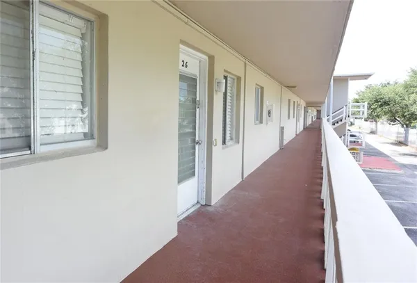 $1,800 | 3751 South School Avenue, Unit 26, Sarasota, FL 34239