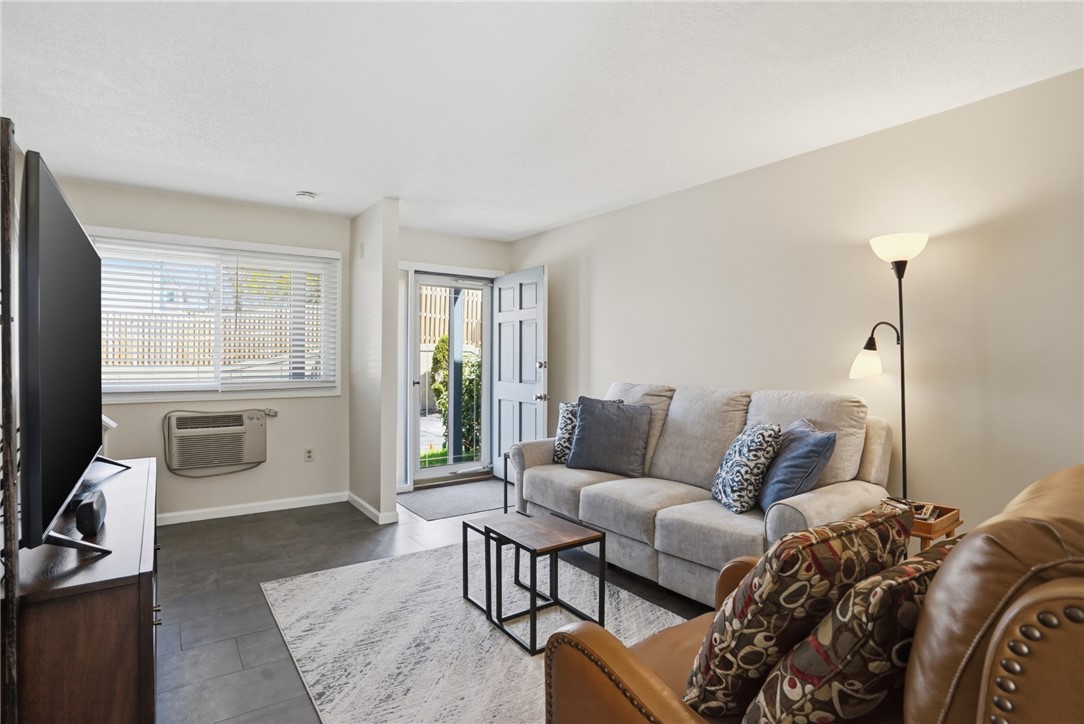 511 Child Street, Unit 205 Warren, RI 02885 - Photo 7 of 40