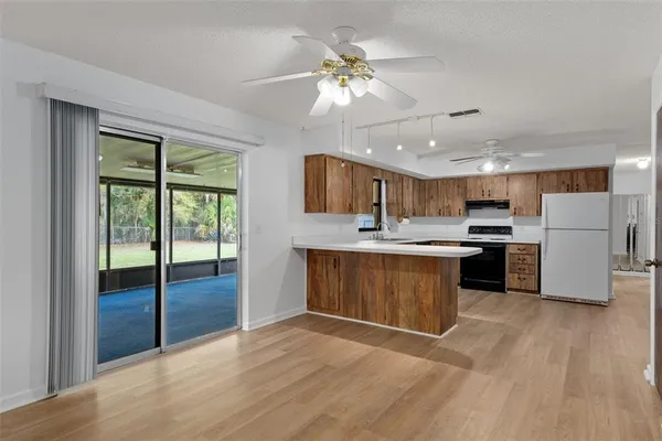 $200,000 | 7095 West Greenwood Lane, Crystal River, FL 34429