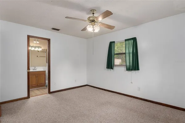 $200,000 | 7095 West Greenwood Lane, Crystal River, FL 34429