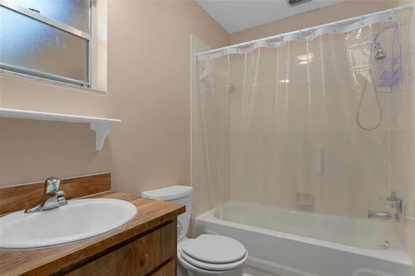 $200,000 | 7095 West Greenwood Lane, Crystal River, FL 34429