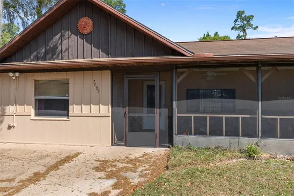 $200,000 | 7095 West Greenwood Lane, Crystal River, FL 34429