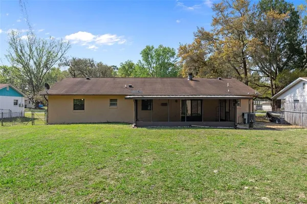 $200,000 | 7095 West Greenwood Lane, Crystal River, FL 34429
