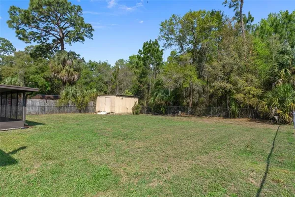 $200,000 | 7095 West Greenwood Lane, Crystal River, FL 34429