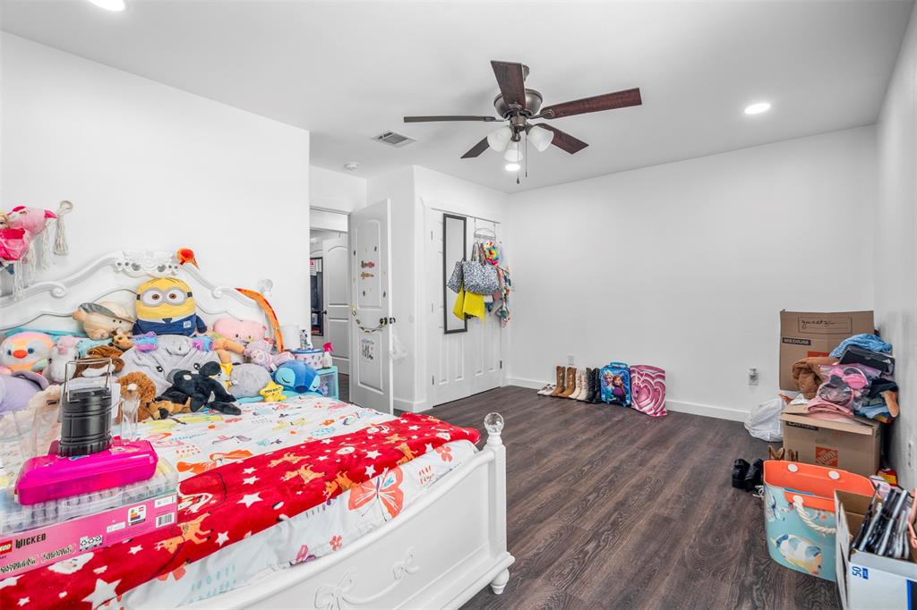1112 West Pleasant Run Road, Unit D DeSoto, TX 75115 - Photo 28 of 35