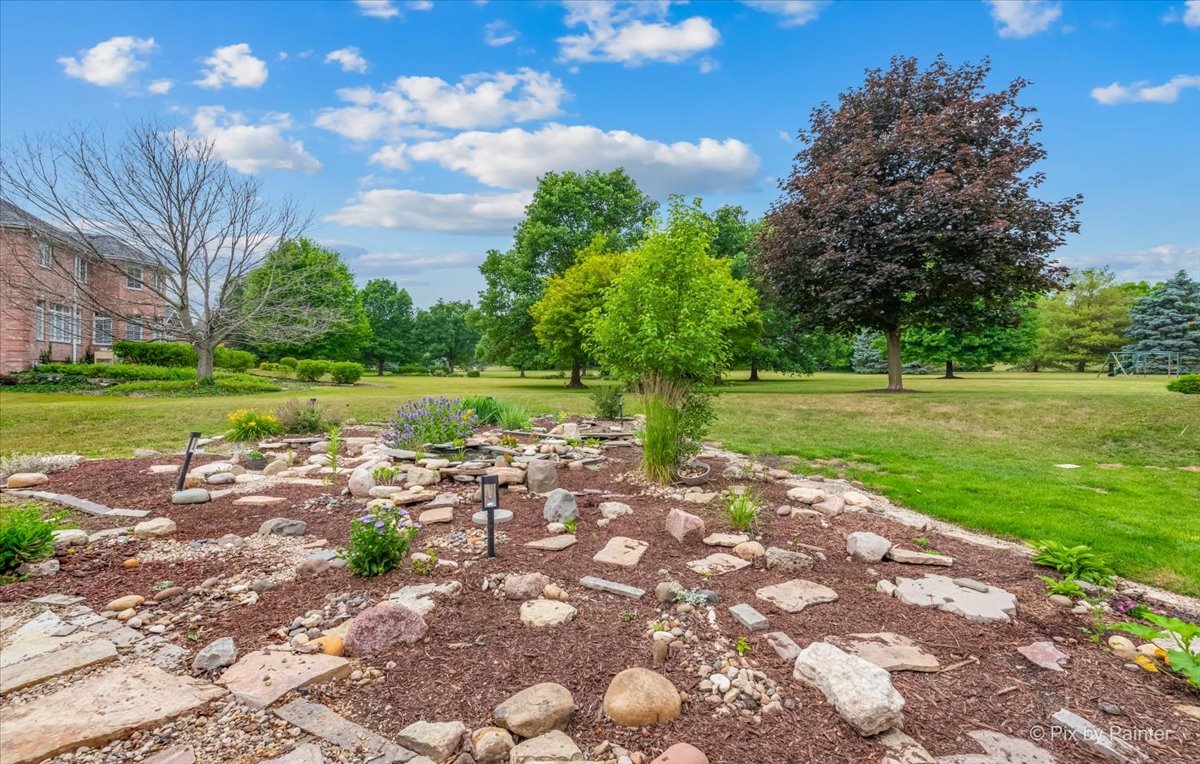 38W160 Henricksen Road St. Charles, IL 60175 - Photo 54 of 68