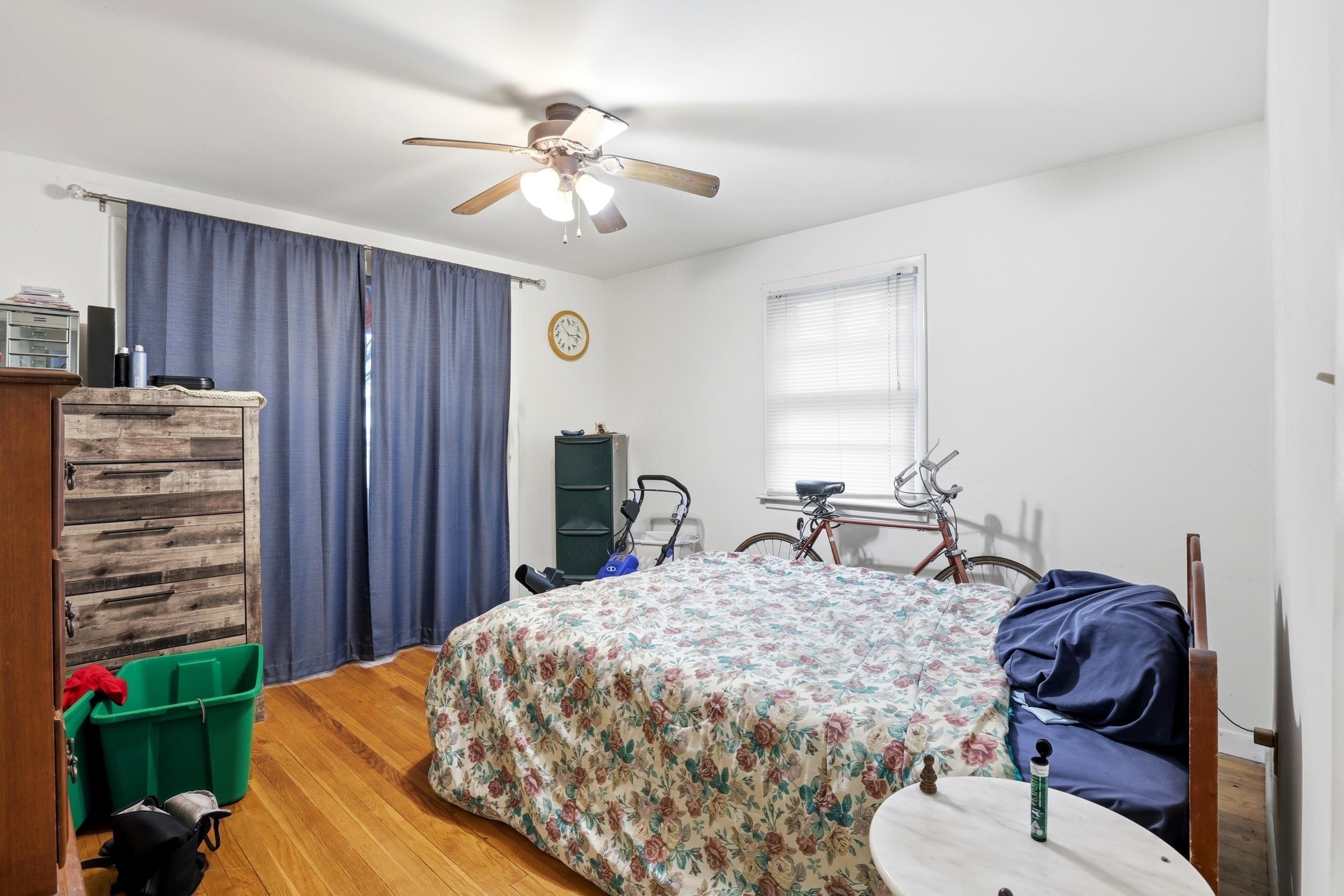 1069 Hayward Street Manchester, NH 03103 - Photo 16 of 54