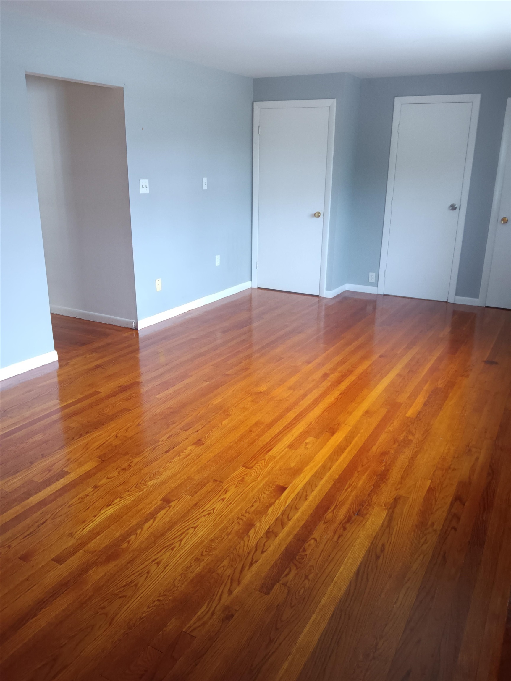 1069 Hayward Street Manchester, NH 03103 - Photo 28 of 54