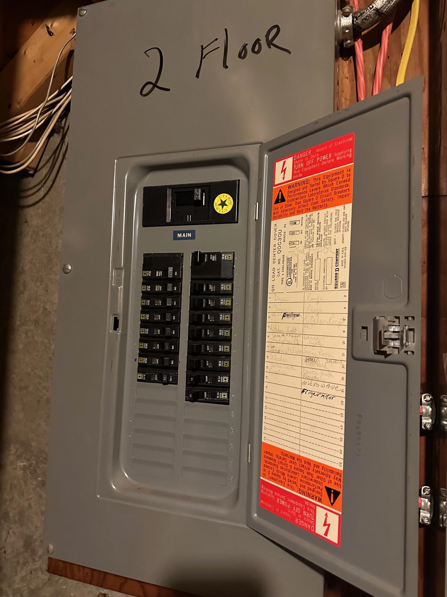 1069 Hayward Street Manchester, NH 03103 - Photo 46 of 54