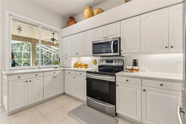 $770,000 | 10260 Waters Edge Court, Weeki Wachee, FL 34613