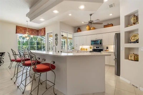 $770,000 | 10260 Waters Edge Court, Weeki Wachee, FL 34613