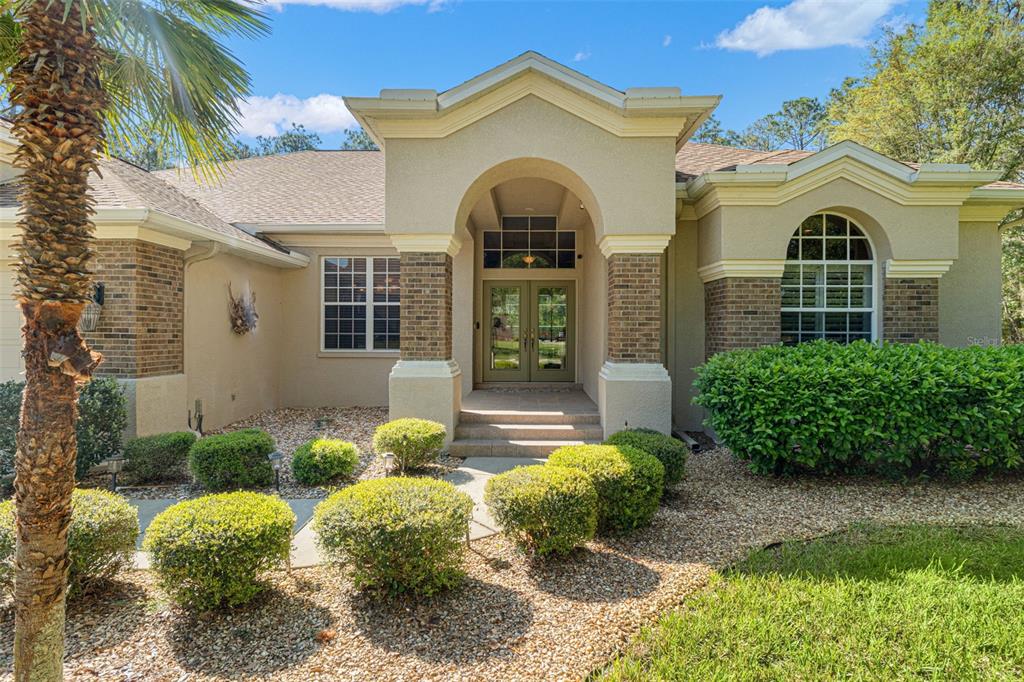 10260 Waters Edge Court Weeki Wachee, FL 34613 - Photo 10 of 58