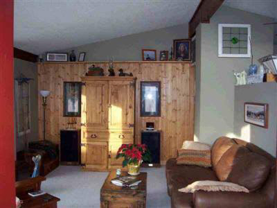 221 Field Road Clio, MI 48420 - Photo 3 of 13 20196400-2.JPG