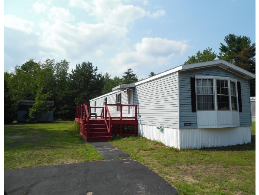 29 Fernald Lane Rochester, NH 03867 - Photo 3 of 19