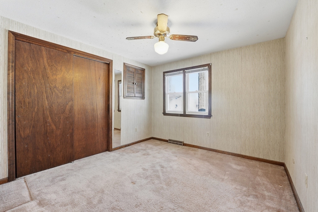 86 Wildwood Avenue Springfield, MA 01118 - Photo 21 of 38