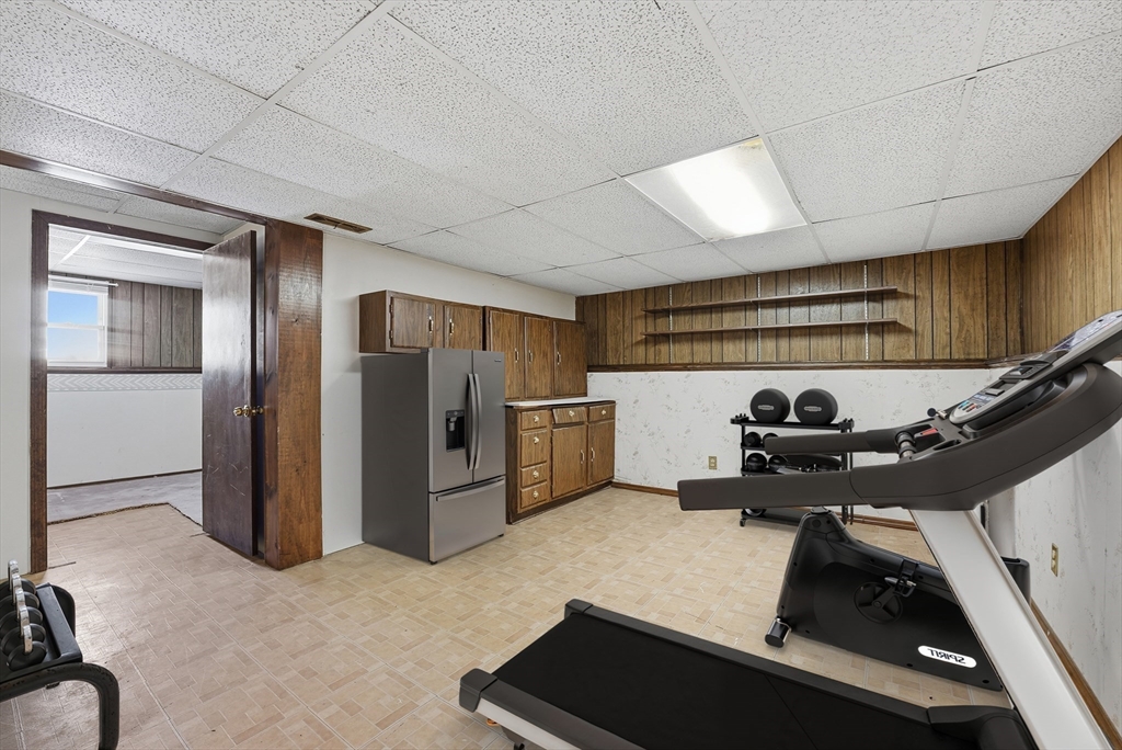 86 Wildwood Avenue Springfield, MA 01118 - Photo 30 of 38