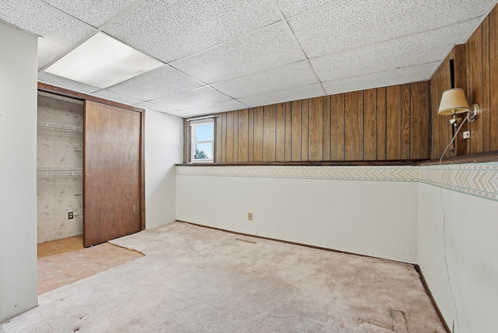 86 Wildwood Avenue Springfield, MA 01118 - Photo 33 of 38