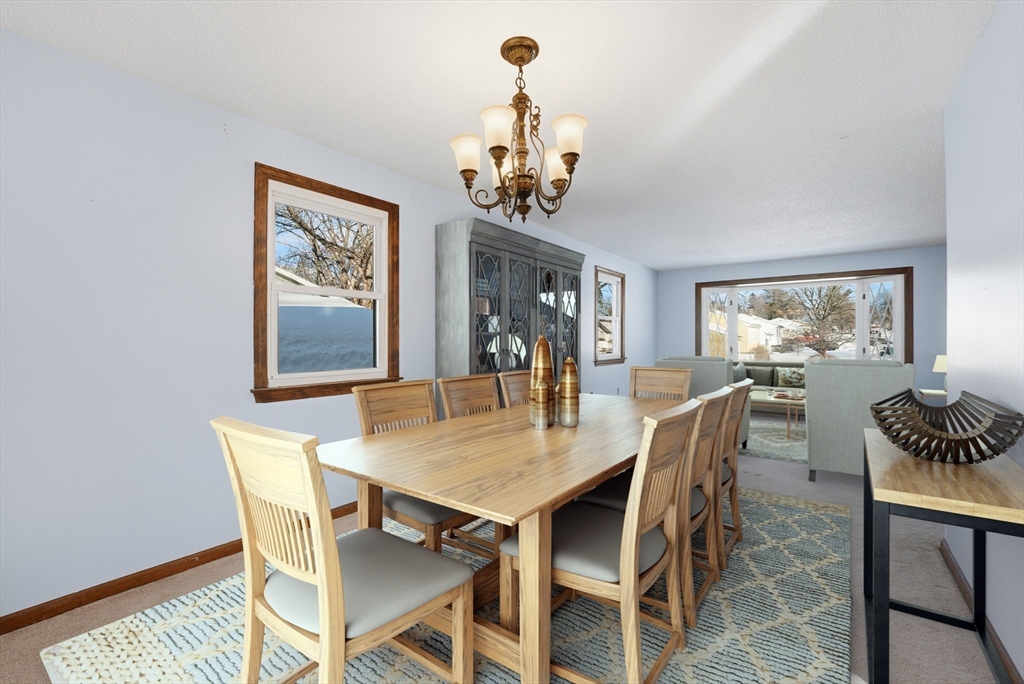 86 Wildwood Avenue Springfield, MA 01118 - Photo 9 of 38