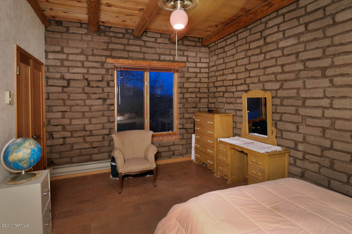 6295 West Sunset Road Tucson, AZ 85743 - Photo 11 of 16 Gallery Image 11