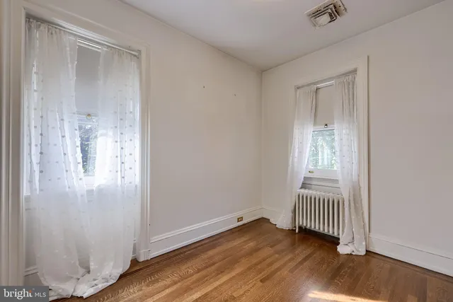 $464,900 | 146 East Springettsbury Avenue, York, PA 17403